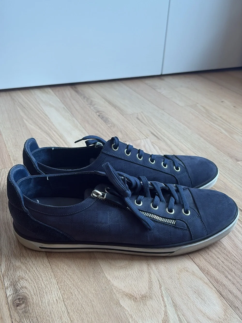 Louis Vuitton Navy Low-Top Lace-Up Sneakers with Side Zip